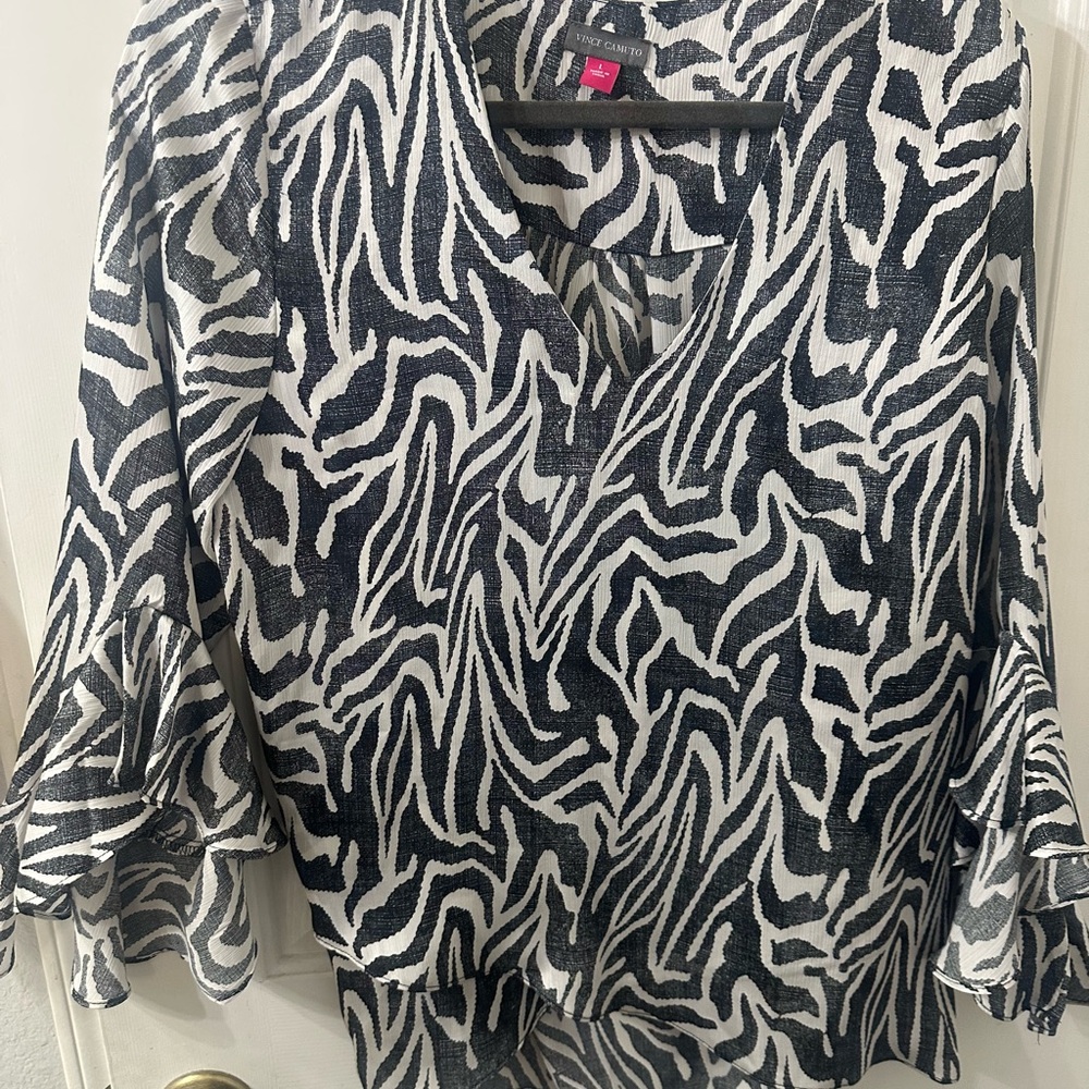 Black and White Zebra Vince Camino blouse